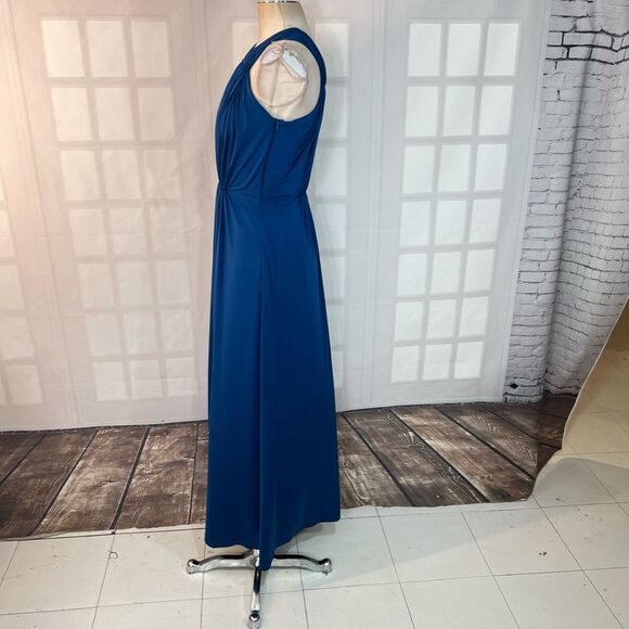 Ranna Gill blue sleeveless draped jersey gown with crystal embellishment size sm - Picture 9 of 13